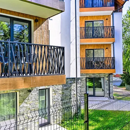 Butikowe Pine By Royal Aparts Шклярска-Поремба