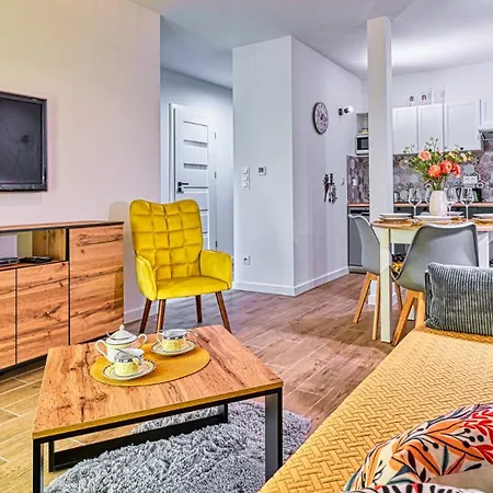 Butikowe Pine By Royal Aparts *