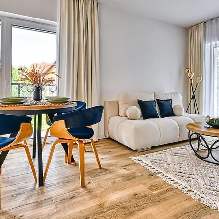 Butikowe Pine By Royal Aparts *