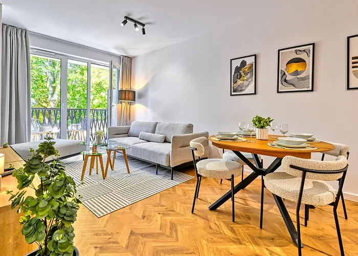 Butikowe Pine By Royal Aparts Apartment